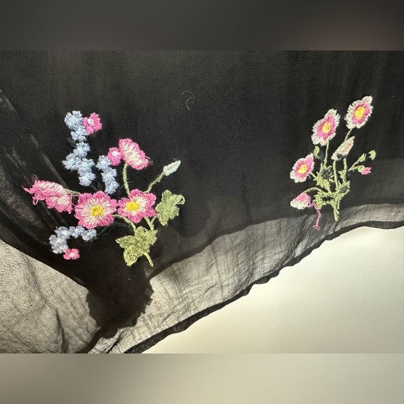 Sundance Black Floral Embroidered Blouse - Picture 9 of 10